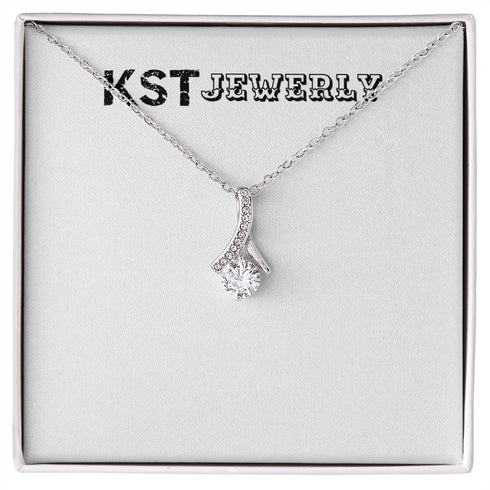 Alluring Beauty Necklace